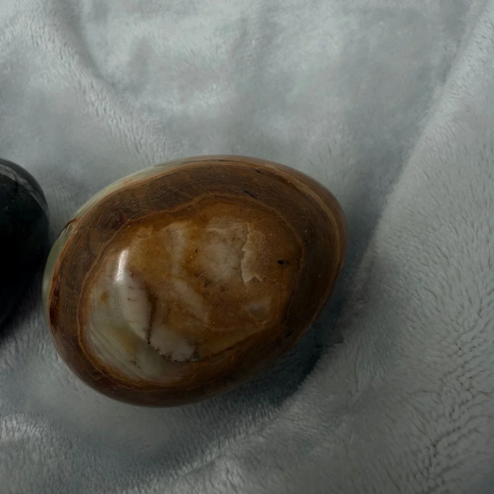 Vintage‎ Polished Stone Marble Onyx Decorative Eggs Black White Brown Set of 2